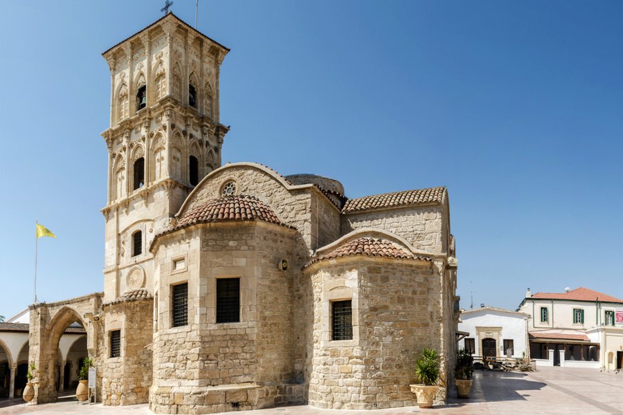 Church-in- Larnaca-dmw-travel.jpg